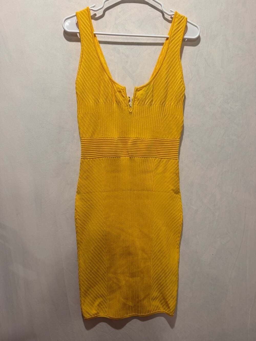 Marciano by Guess Adalia Sweater Dress, size M, with V neck & ribbed knit fabric